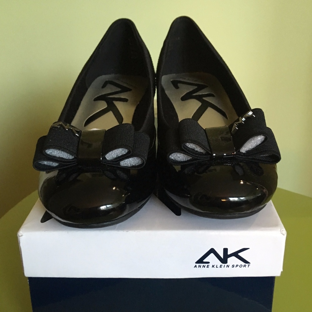 [NIB] AK Anne Klein Sport Stefania Wedge 6.5